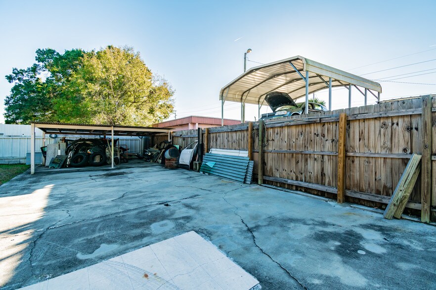More Photos Of 4615 N 34th St, Tampa Warehouse For Sale