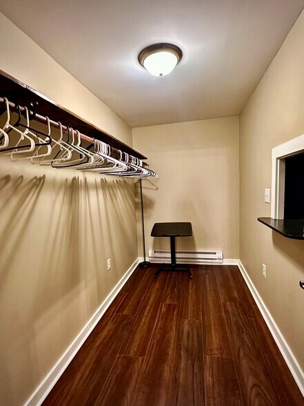 More Photos Of 5281 Bellefontaine Rd, Dayton Freestanding For Sale