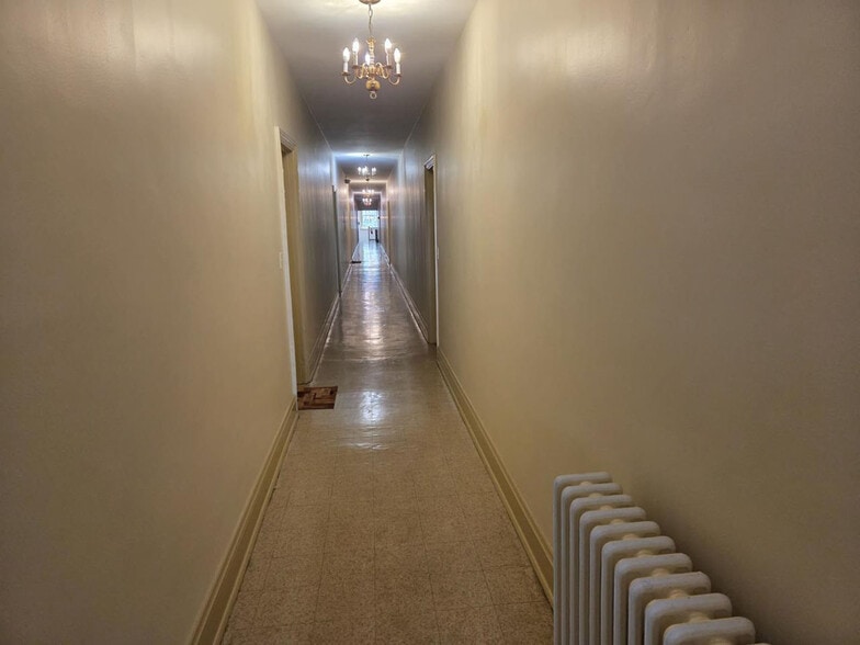More Photos Of 915 Raleigh Road Pky W, Wilson Apartments For Sale