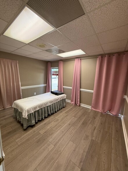 More Photos Of 1100 Logger Ct, Raleigh Office For Sale