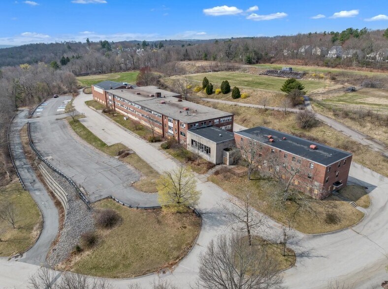 More Photos Of 781 Grove St, Worcester Land For Sale