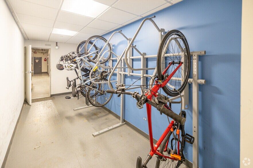 More Photos Of 11 Beacon St, Boston Office For Lease