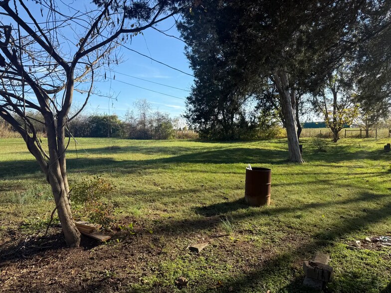 More Photos Of 273 W Hebron Ln, Shepherdsville Land For Sale