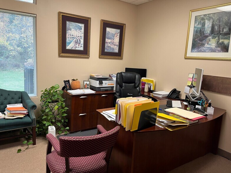 More Photos Of 2273 Highway 33, Hamilton Medical For Sale