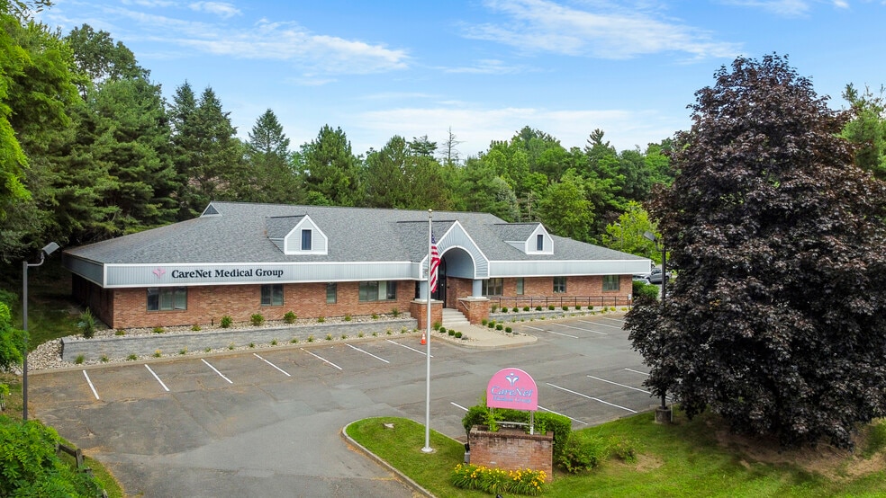 More Photos Of 2 Chelsea Pl, Clifton Park Medical For Sale