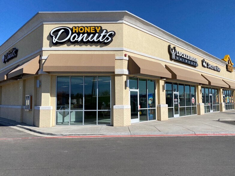 More Photos Of 625 E 42nd St, Odessa Unknown For Lease