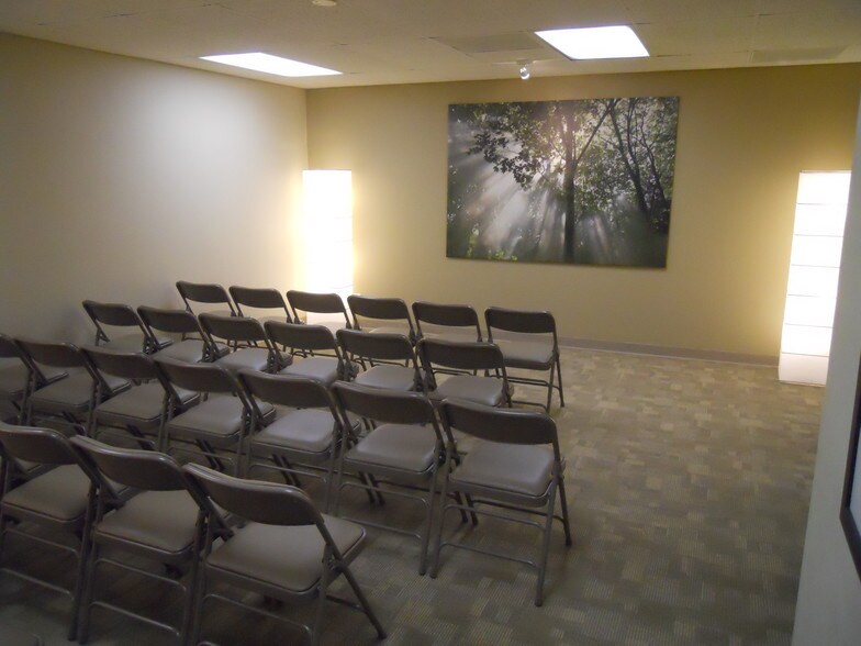 More Photos Of 1625 E Main St, El Cajon Medical For Lease