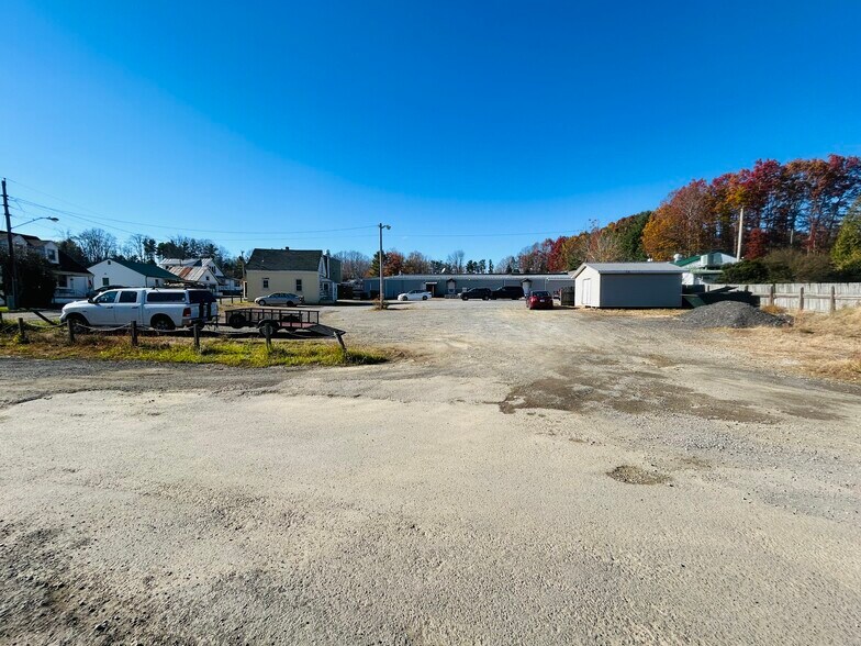Primary Photo Of 0 Sweeney St, Floyd Land For Sale