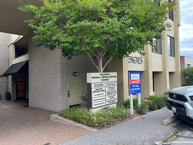 More Photos Of 695 Oak Grove Ave, Menlo Park Medical For Sale
