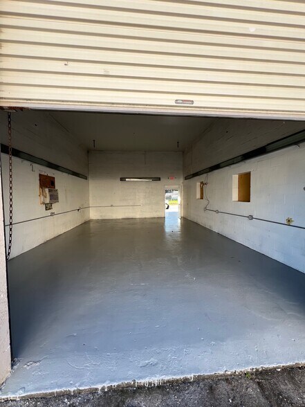 More Photos Of 7809 Clark Moody Blvd, Port Richey Warehouse For Sale