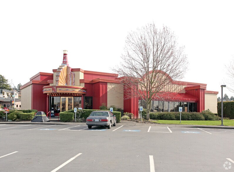 Primary Photo Of 22705 Marine View Dr S, Des Moines Restaurant For Lease