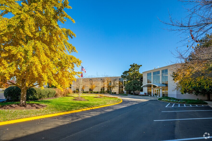 More Photos Of 3055 Lebanon Pike, Nashville Unknown For Lease