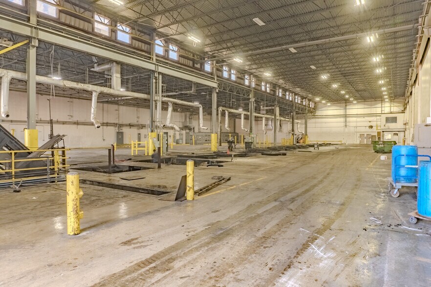 More Photos Of 4611 Wiseman Blvd, San Antonio Manufacturing For Sale