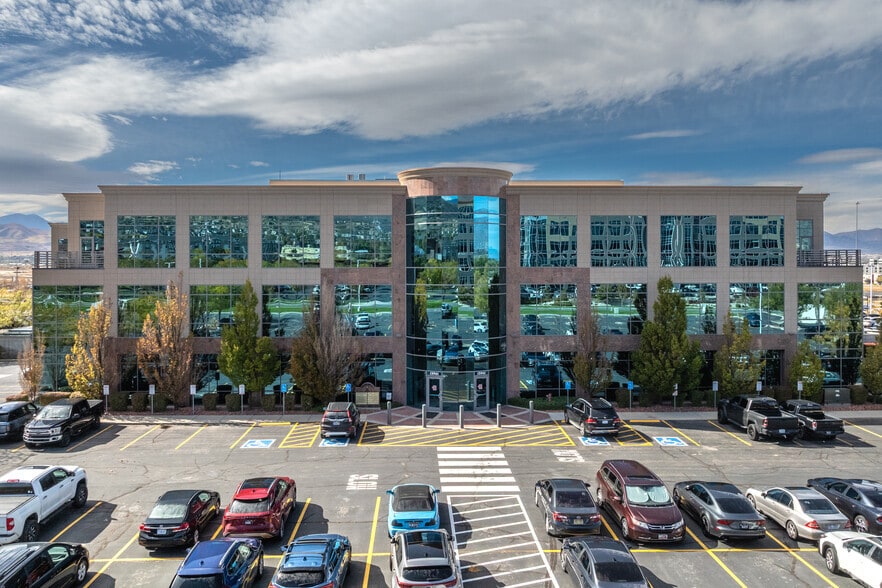 More Photos Of 13961 S Minuteman Dr, Draper Office For Lease