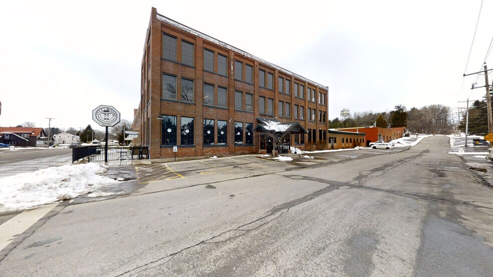 More Photos Of 243 W Main St, Springville Freestanding For Sale