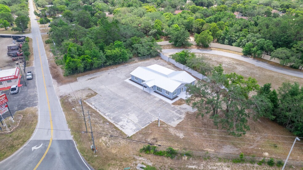 More Photos Of 3248 Commercial Way, Spring Hill Medical For Sale