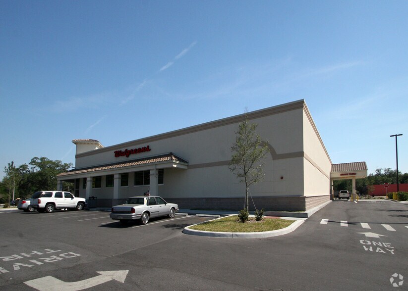 More Photos Of 3550 Fruitville Rd, Sarasota Drugstore For Lease