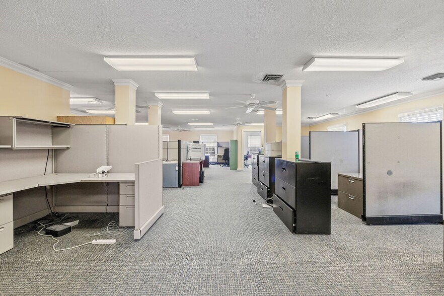 More Photos Of 275 Walnut Bend Rd, Cordova Medical For Lease