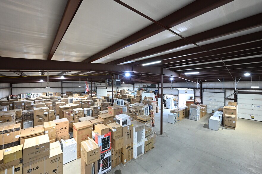 More Photos Of 64 Nod Rd, Clinton Industrial For Sale