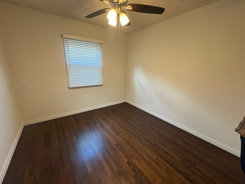 More Photos Of 4454-4460 Illinois St, San Diego Apartments For Sale