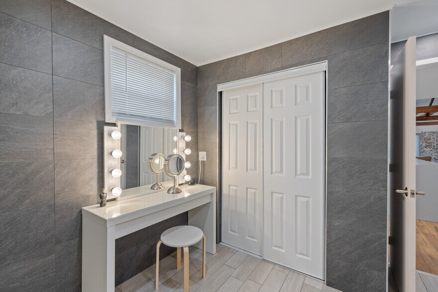 More Photos Of 3100 S Adams St, Tallahassee Storefront Retail Residential For Sale