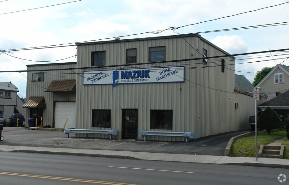 More Photos Of 1243-1251 W Genesee St, Syracuse Light Manufacturing For Lease