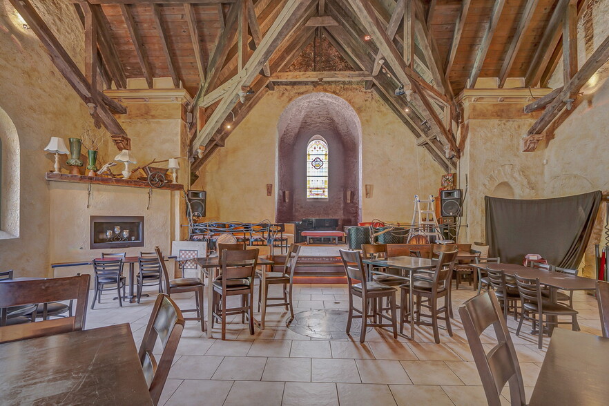 More Photos Of 1715 E Main St, Mohegan Lake Restaurant For Sale