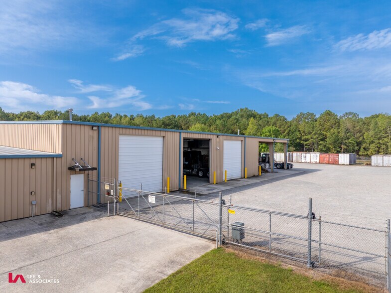 More Photos Of 1809 Westgate Pky SW, Atlanta Industrial For Lease