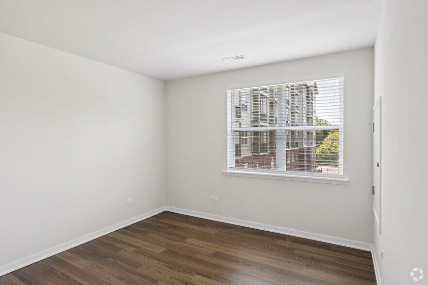 More Photos Of 77 S Adams St, Oswego Apartments For Lease