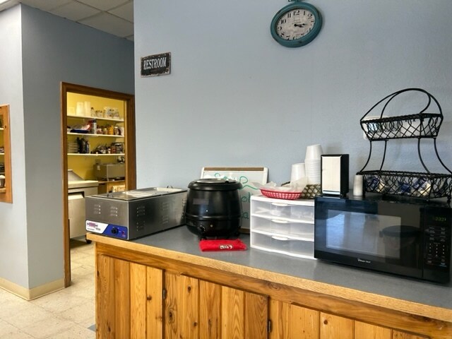 More Photos Of 5330 York Rd, Helena Convenience Store For Sale