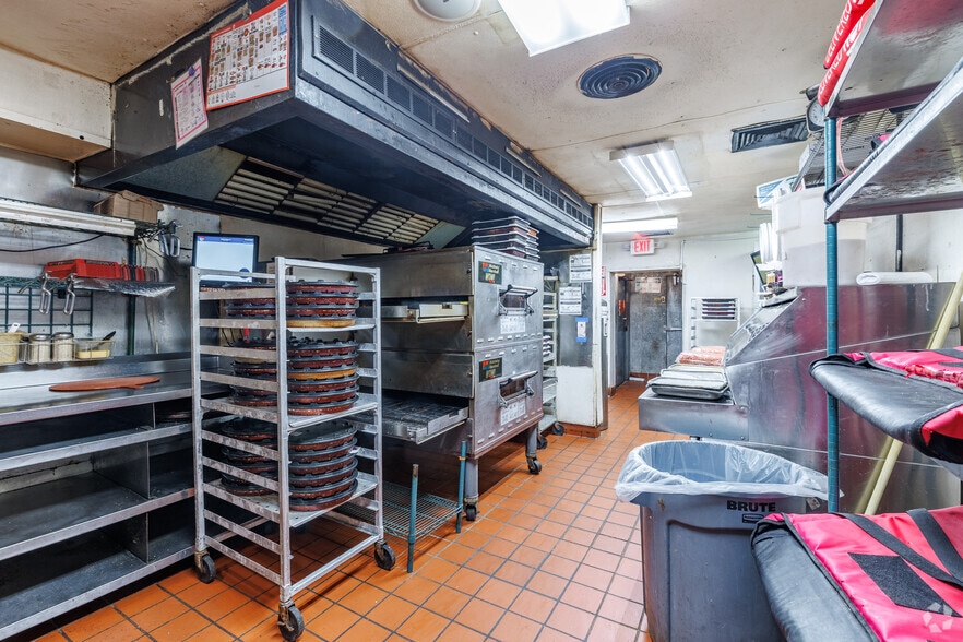 More Photos Of 386 Grant Avenue Rd, Auburn Restaurant For Sale