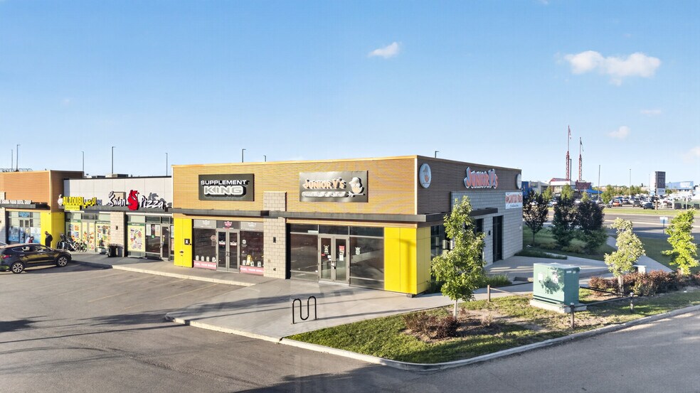 More Photos Of 13756 50th St NW, Edmonton General Retail For Lease