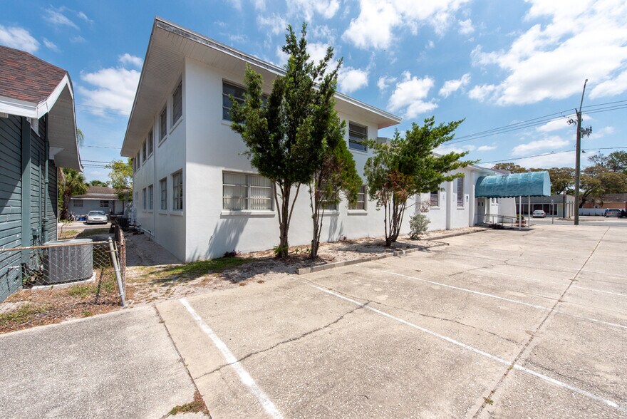 More Photos Of 4608 N Nebraska Ave, Tampa Religious Facility For Sale