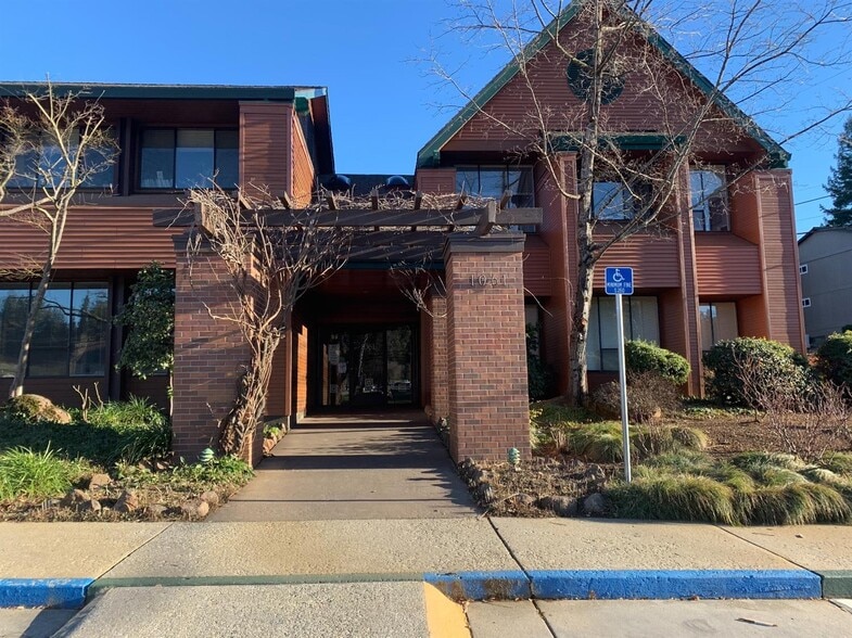 More Photos Of 1061 E Main St, Grass Valley Medical For Sale