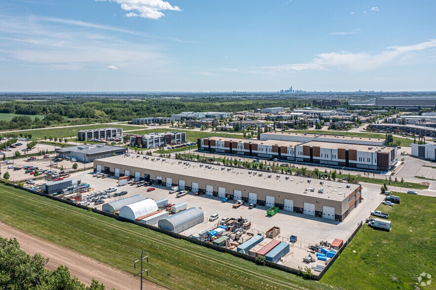More Photos Of 190 Carleton Dr, St. Albert Warehouse For Sale