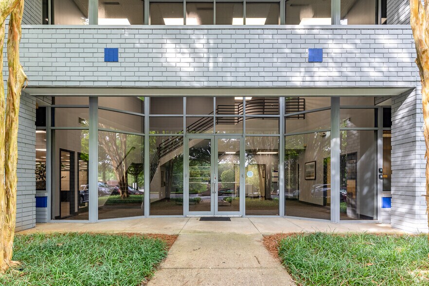 More Photos Of 1000 Cobb Place Blvd, Kennesaw Unknown For Lease