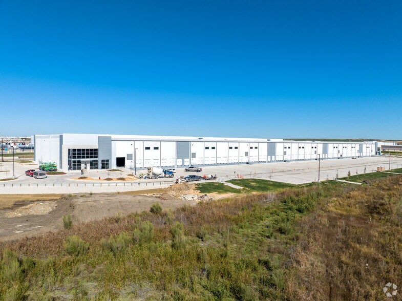 More Photos Of 6674 Cal Turner Dr, San Antonio Warehouse For Lease