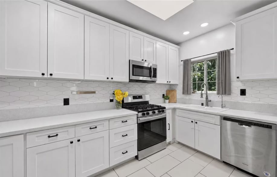More Photos Of 2700 W Olive Ave, Fullerton Assisted Living For Sale