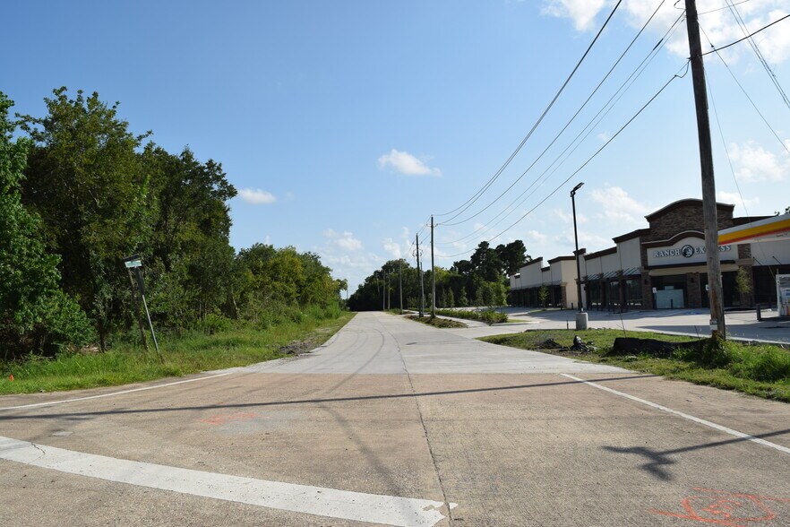 More Photos Of 2304 Old Rd, Friendswood Land For Sale