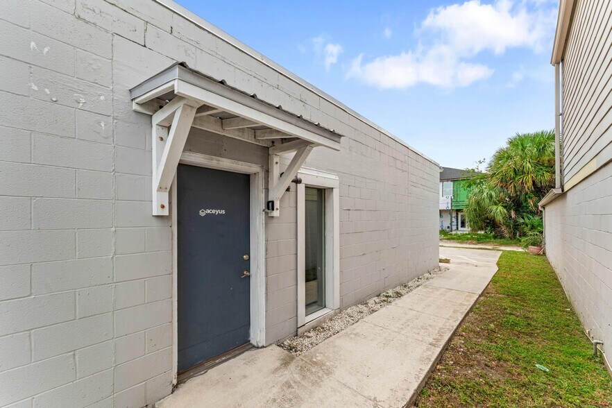 More Photos Of 315 11th Ave N, Jacksonville Beach Medical For Lease