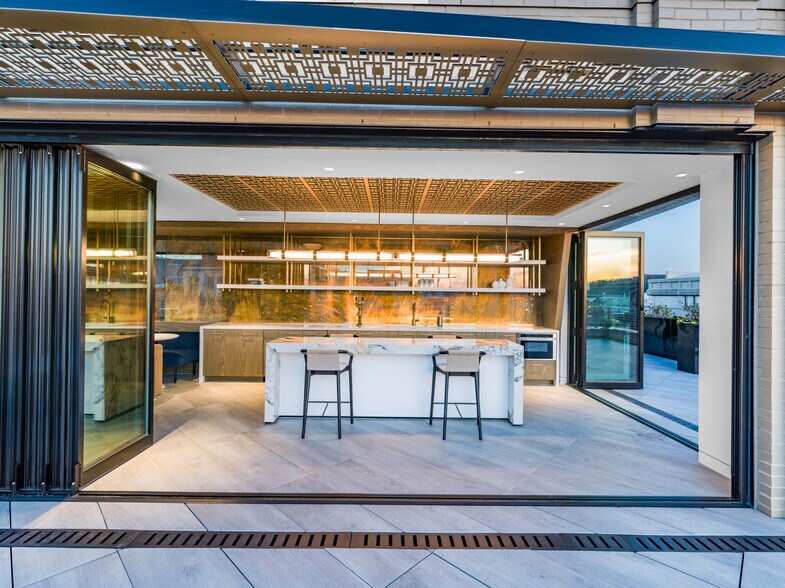 More Photos Of 607 14th St NW, Washington Loft Creative Space For Lease