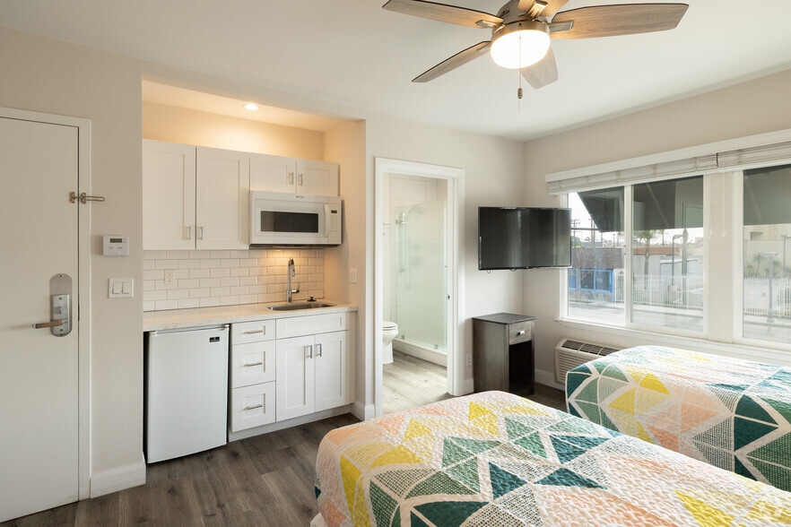 More Photos Of , Inglewood Multifamily For Sale