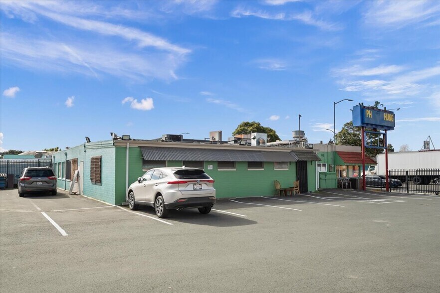 More Photos Of 12860 San Pablo Ave, Richmond Restaurant For Sale
