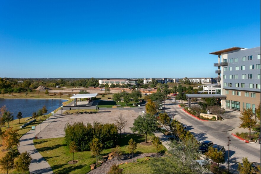 More Photos Of 4113 Lake Atlas Dr, Bryan General Retail For Lease