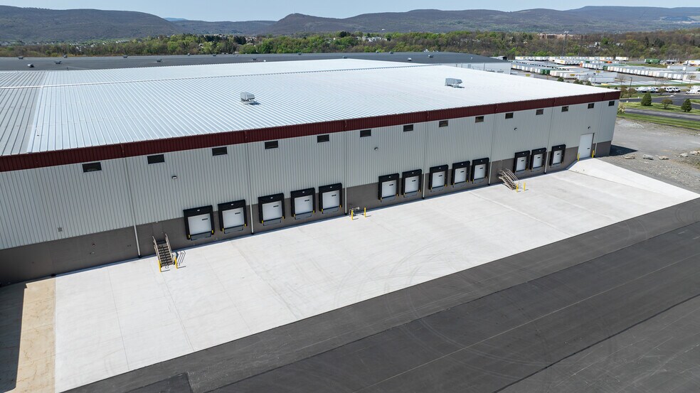More Photos Of 225 Enterprise Way, Pittston Township Warehouse For Lease