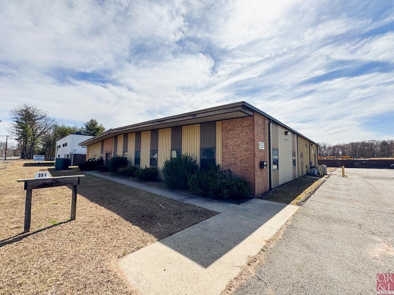 Primary Photo Of 351 Burnham St, East Hartford Light Manufacturing For Sale