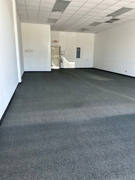 More Photos Of 1002 Gardner Hill Dr, Jamestown Storefront For Lease