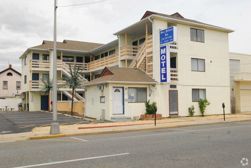 More Photos Of 126 Sumner Ave, Seaside Heights Hotel For Sale