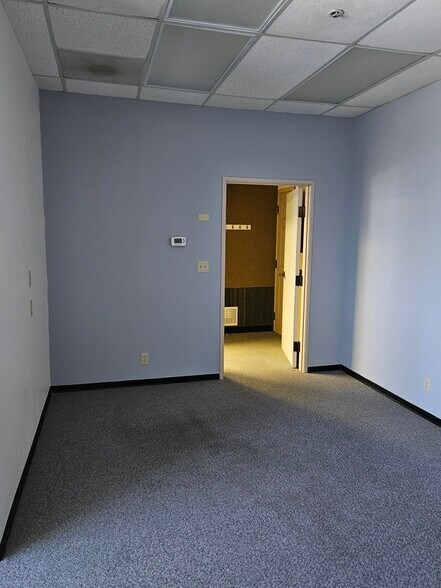 More Photos Of 5510 Skylane Blvd, Santa Rosa Office For Lease