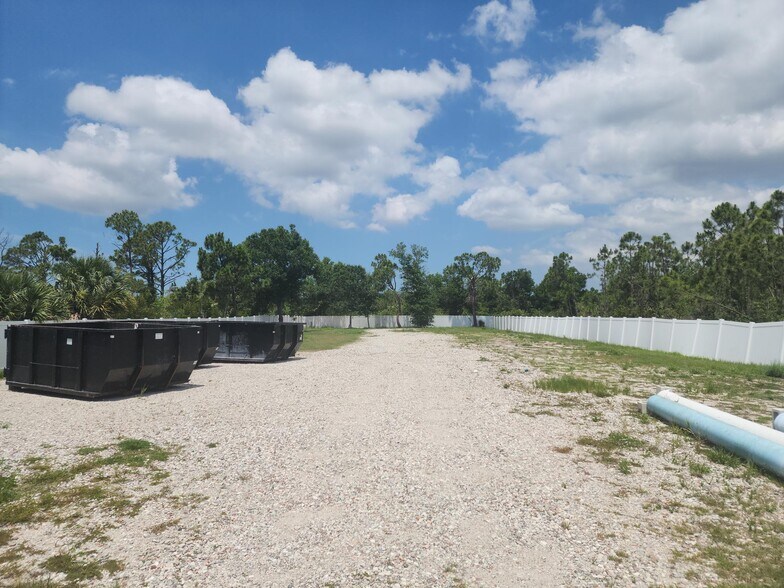 More Photos Of 7401 Sawyer Cir, Port Charlotte Land For Lease